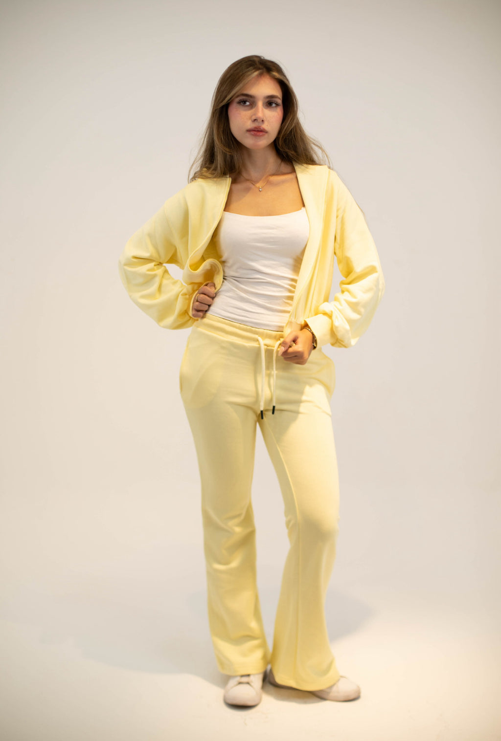 Sunday set in yellow